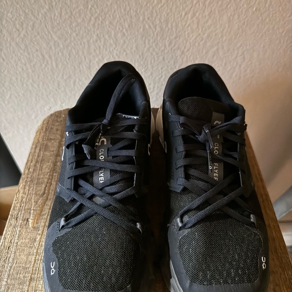 On Running Cloudflyer 4 Women’s Shoe - Picture 2 of 4